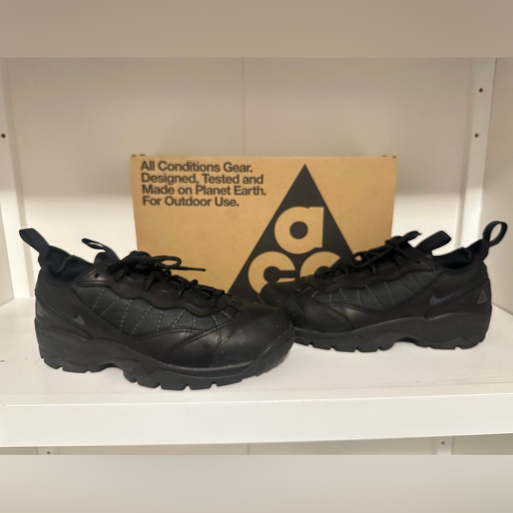 Nike ACG Air MADA